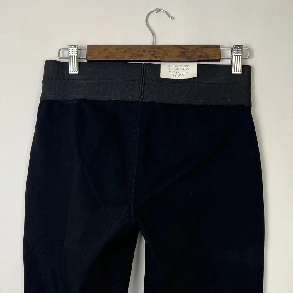 S&Co Jeggings in black with silver embellishments on sides of legs Sz XS - Picture 2 of 7